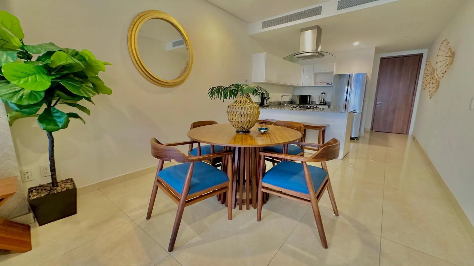 Espectacular Condo Pie De Playa Vista Al Mar, En Camino Al Mar Масатлан 0*,  Мексика