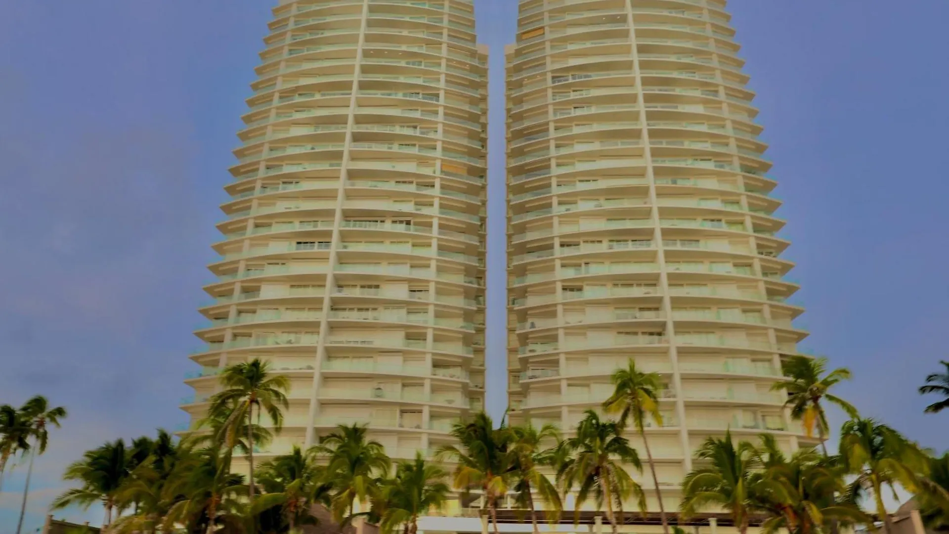 Espectacular Condo Pie De Playa Vista Al Mar, En Camino Al Mar Масатлан Мексика